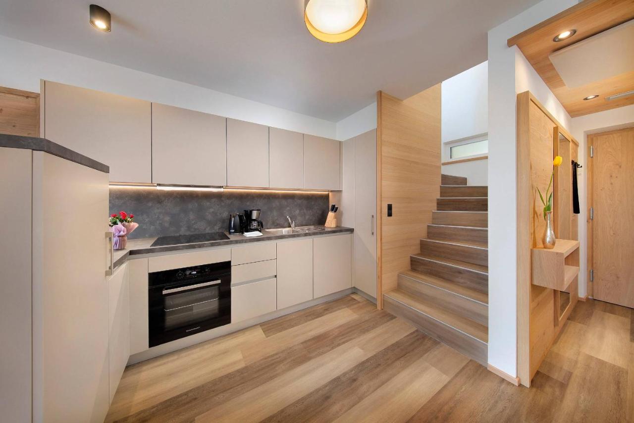 Appartement-Hotel Anthea Tirolo Bagian luar foto