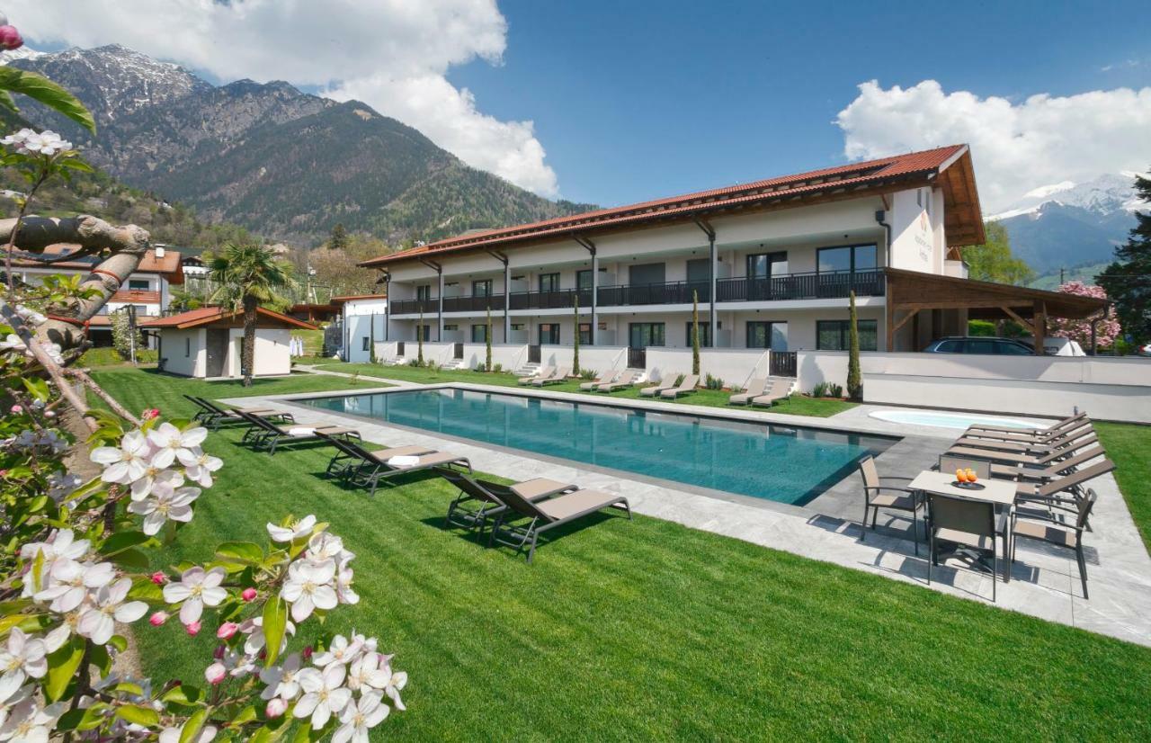 Appartement-Hotel Anthea Tirolo Bagian luar foto