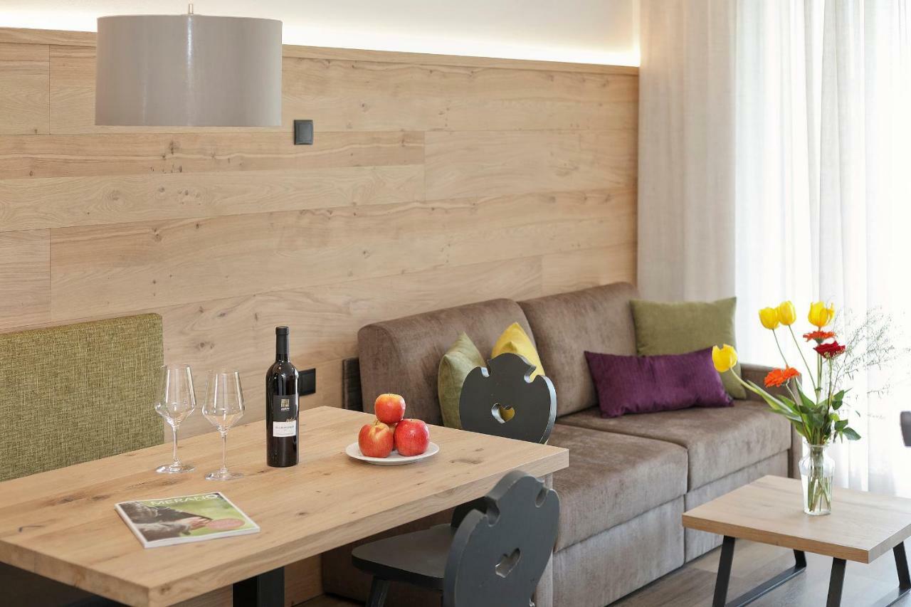 Appartement-Hotel Anthea Tirolo Bagian luar foto