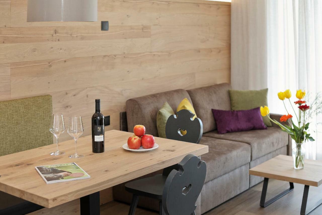 Appartement-Hotel Anthea Tirolo Bagian luar foto